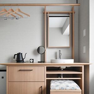 Double Room Shower Non-Smoking
